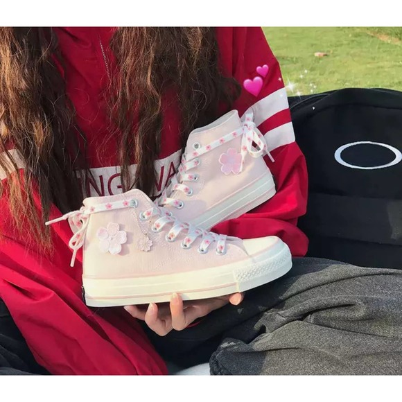 🌸WMNS PINK LOLITA CHUCK STYLE SNKRS FLOWER CHARMS NEW (8)🌸 - Picture 10 of 10